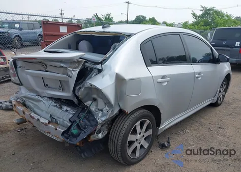 2012 Nissan Sentra 2.0 Sr из США, поврежденный, VIN 3N1AB6AP2CL691877